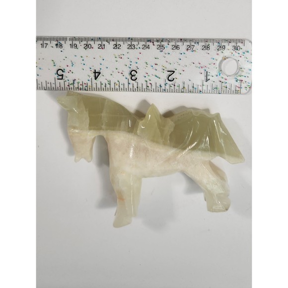 Carved Onyx Mineral Horse Figurine 5 in Long Chalcedony Stone Quartz - Picture 4 of 5